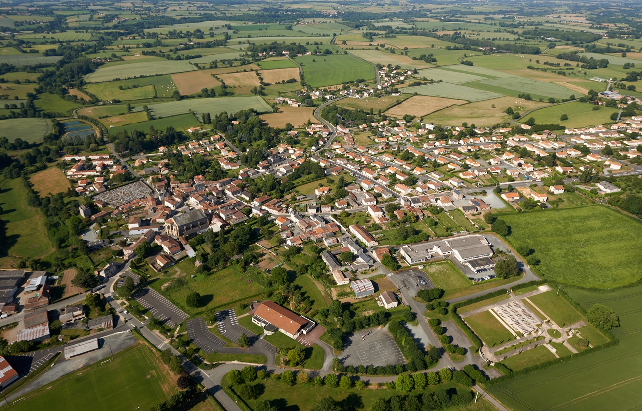 Image de fond Montournais